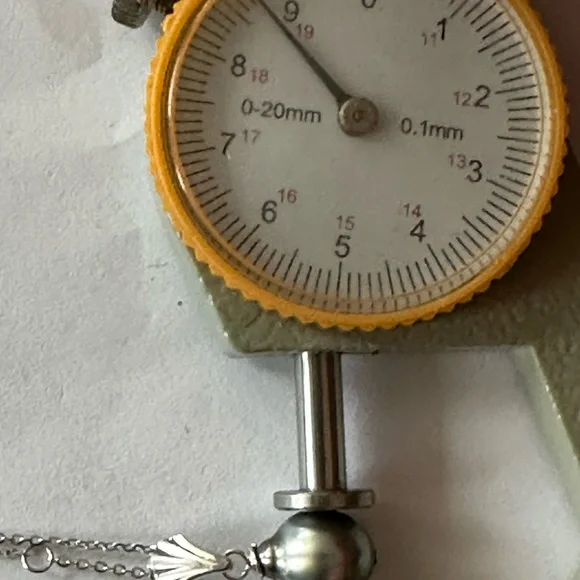 HANDMADE 8.7mm Wide Baroque TAHITIAN Cultured Pearl Necklace - 925 Silver - Picture 5 of 5